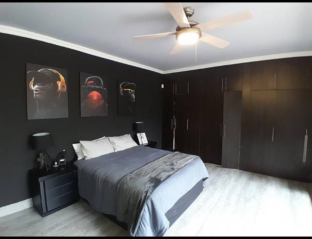 5 BEDROOM HOUSE FOR SALE IN PROTEA PARK
